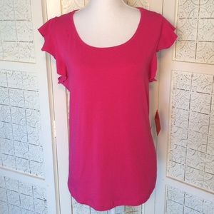 NWT FLUTTER CAP SLEEVE TOP